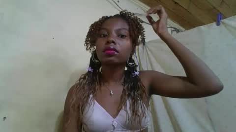 Rosalinda online show from April 26, 10:07 pm