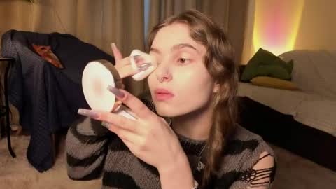 Kylie online show from April 23, 5:15 pm