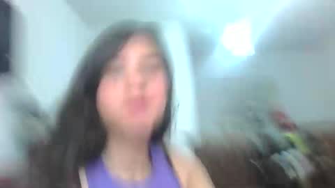 rosasvioletas online show from December 5, 8:43 pm