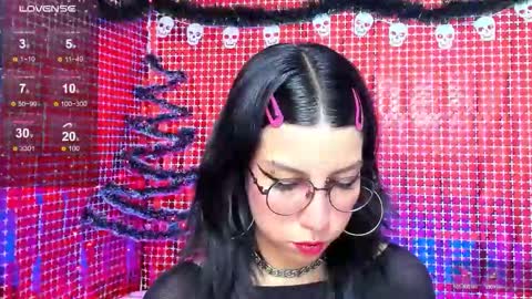 Ally online show from December 3, 7:27 pm