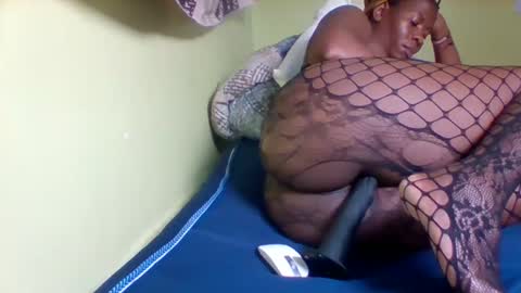 rose_coco online show from October 18, 12:14 am