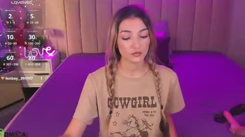 Kimberlly online show from July 22, 12:00 am