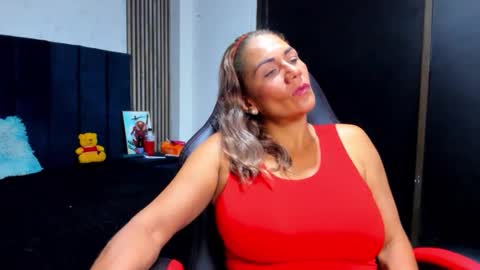 Snapshot of rose_sweet3 chatting on October 16, 6:43 pm rosesweet online show from October 16, 6:43 pm