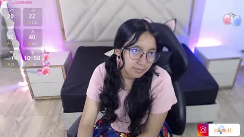 rosee_tay1 online show from December 19, 11:46 am