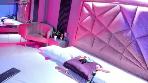 Rose online show from October 7, 6:18 am