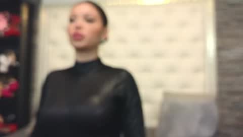 Snapshot of rosevanessa chatting on February 7, 6:24 am Gabriela online show from February 7, 6:24 am