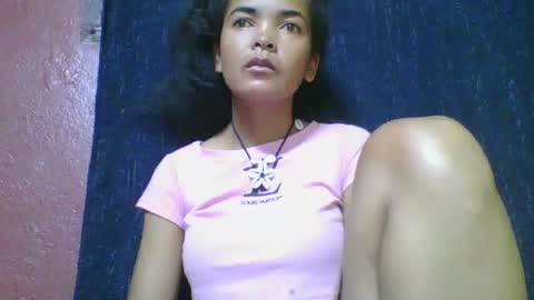 Snapshot of rosia685234 chatting on February 27, 4:09 am rosia685234 online show from February 27, 4:09 am