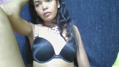 Snapshot of rosia685234 chatting on March 5, 3:08 am rosia685234 online show from March 5, 3:08 am