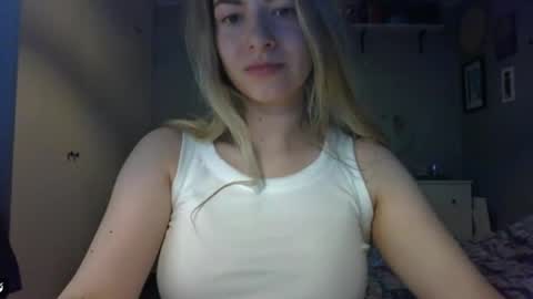 Rosie online show from March 31, 7:08 am