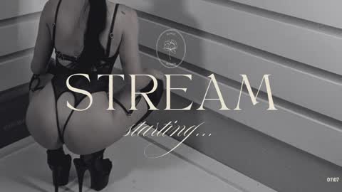 Rosie Bones online show from April 22, 8:28 pm