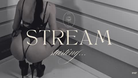 Rosie Bones online show from March 23, 11:11 pm