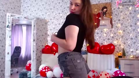 Rosie is waiting for YOU online show from February 21, 6:36 am