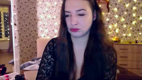 Rosie is waiting for YOU online show from December 2, 3:52 am