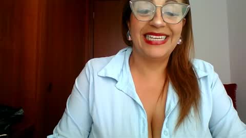 Rossana  online show from April 13, 1:12 pm