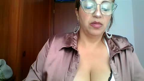 Rossana  online show from April 25, 1:41 pm