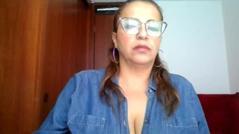 Rossana  online show from March 28, 1:10 pm