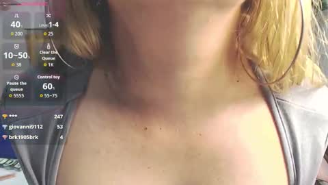 MY NAME IS  ROSSE  online show from October 26, 7:31 pm