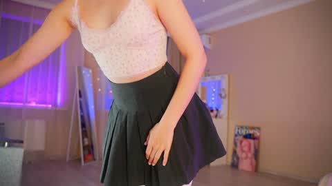 Hi Im Maria Check my Bio  online show from November 20, 12:28 pm