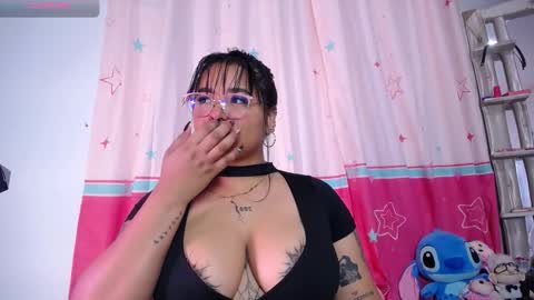 rous_25 online show from February 15, 1:54 pm