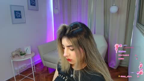 Rousee online show from January 8, 2:32 pm