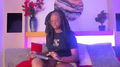 rouselux online show from March 9, 11:46 am