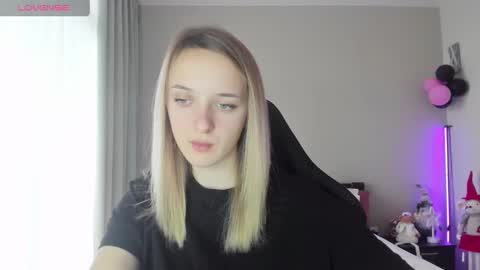 Snapshot of rousereed chatting on January 14, 1:17 pm Rouse online show from January 14, 1:17 pm