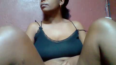 rovaelyah online show from March 9, 2:59 am