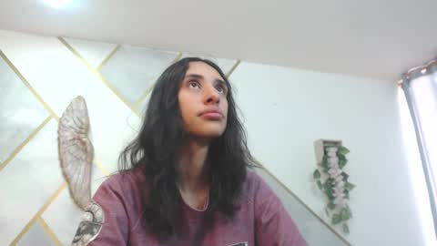   online show from February 17, 6:28 pm