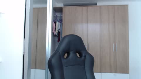 Snapshot of roxanalove7 chatting on January 21, 6:23 pm Roxana online show from January 21, 6:23 pm