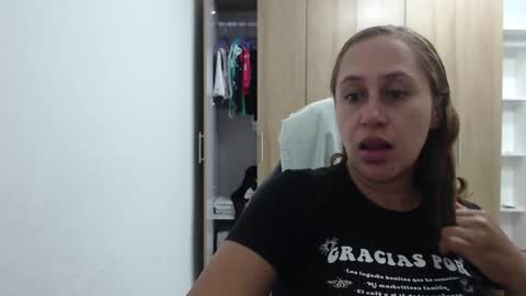 Snapshot of roxanalove7 chatting on October 12, 11:51 pm Roxana online show from October 12, 11:51 pm