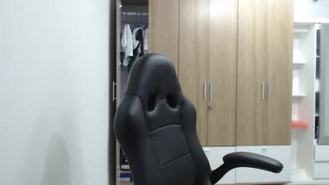 Roxana online show from March 7, 2:18 am