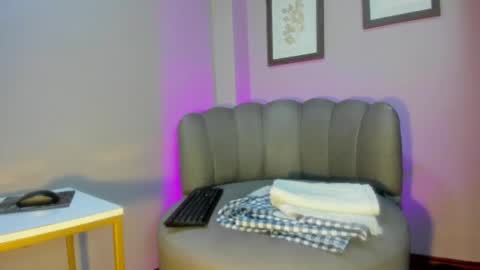  Roxanna  online show from June 11, 12:24 pm