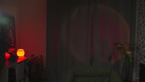 Roxy online show from November 22, 3:48 pm