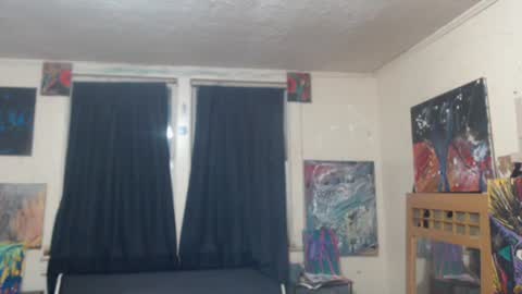 Snapshot of roxanneroulette chatting on January 25, 11:46 am Silver online show from January 25, 11:46 am