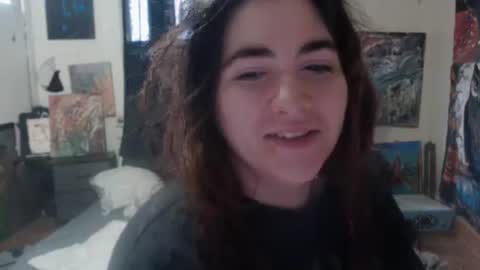 Snapshot of roxanneroulette chatting on February 13, 1:37 pm Silver online show from February 13, 1:37 pm