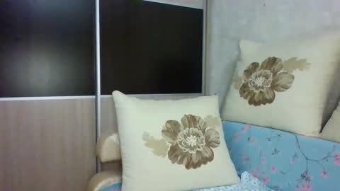 Roxxy Wharton online show from October 19, 7:43 am