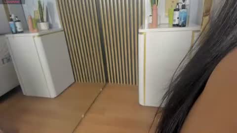 Roxy online show from July 17, 11:58 am