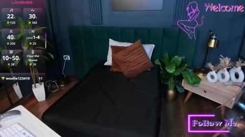 Roxy hell online show from January 11, 12:43 pm