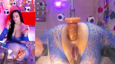 roxylicious_ online show from June 13, 1:41 pm