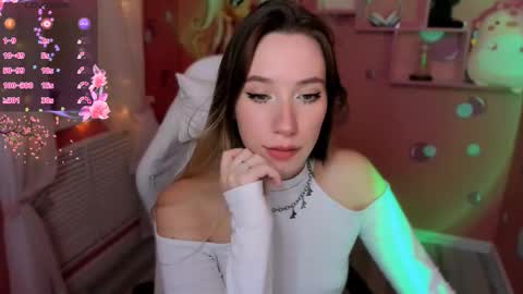 ruby_blondu online show from September 19, 11:48 pm