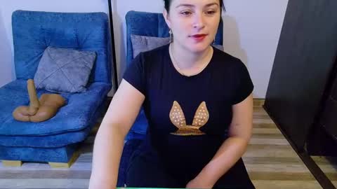 Snapshot of ruby_glow chatting on September 24, 11:42 am Ruby online show from September 24, 11:42 am