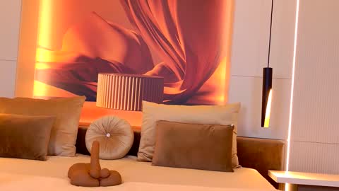 Ruby Luxe online show from September 9, 5:07 am