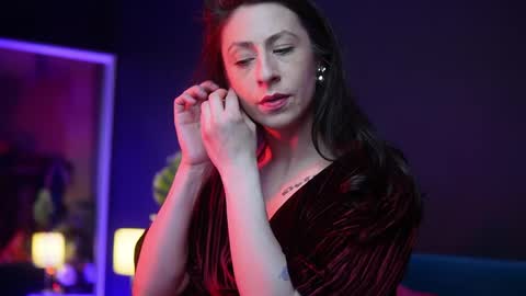  Ruby  online show from April 22, 10:51 pm