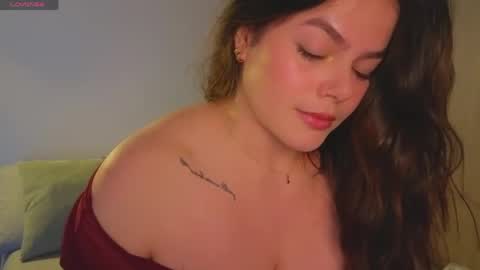 Lorenn online show from April 22, 6:16 pm