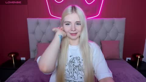 ruthbryant online show from September 30, 8:31 am