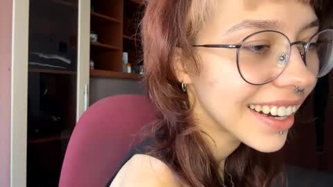 Kate online show from November 10, 8:53 am