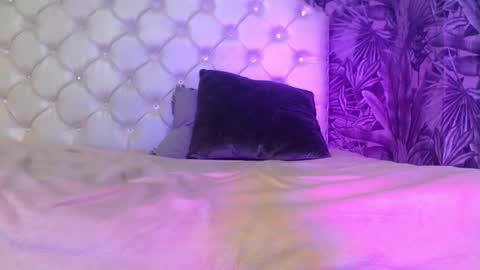 Snapshot of rylierouse chatting on September 14, 5:00 pm rylierouse online show from September 14, 5:00 pm