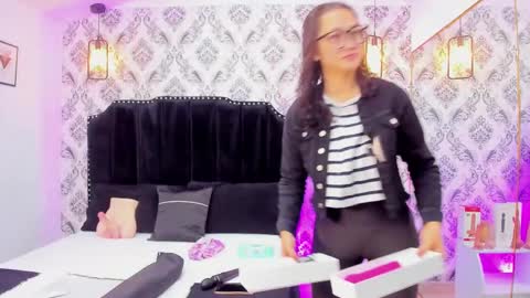 Saara Brown online show from February 22, 12:19 pm