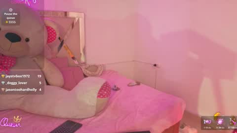 saaya_tay online show from March 5, 7:26 am