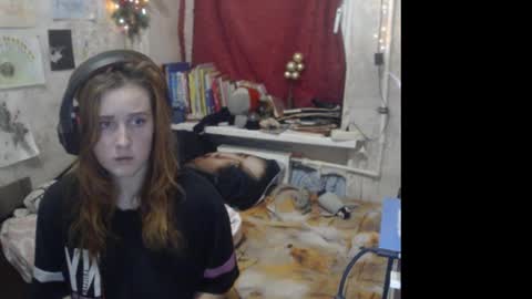 Snapshot of sabochka888 chatting on December 13, 7:26 am sabochka888 online show from December 13, 7:26 am